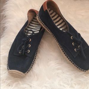 Vionic size 8 1/2 Blue boat shoes